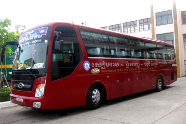 Tourist Bus 