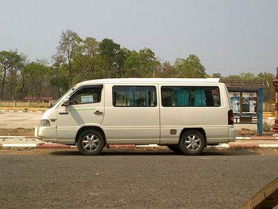 Standard minivan 
