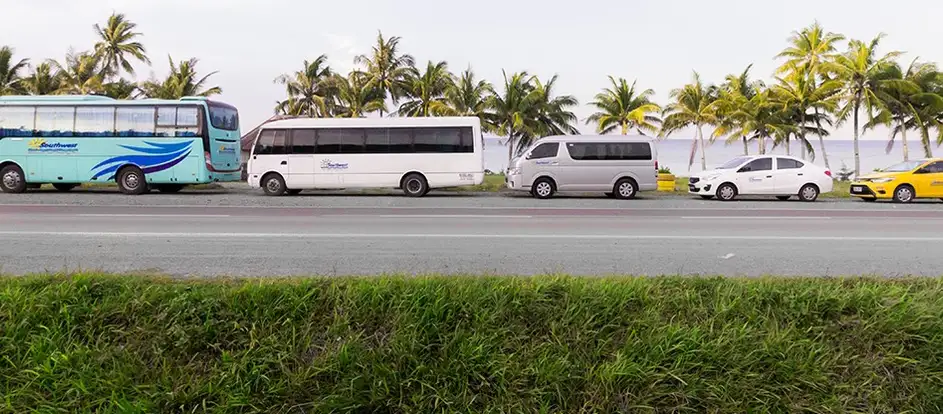 Southwest Travel and Tours นำผู้โดยสารไปยังจุดหมายปลายทาง