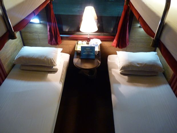 Hanoi to Sapa - VIP Train by King Express_2