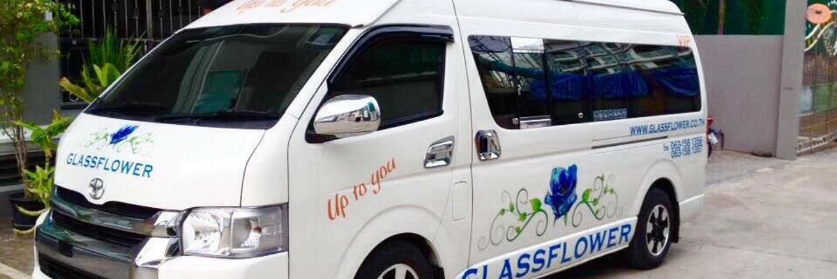 Glassflower bringing passengers to their travel destination