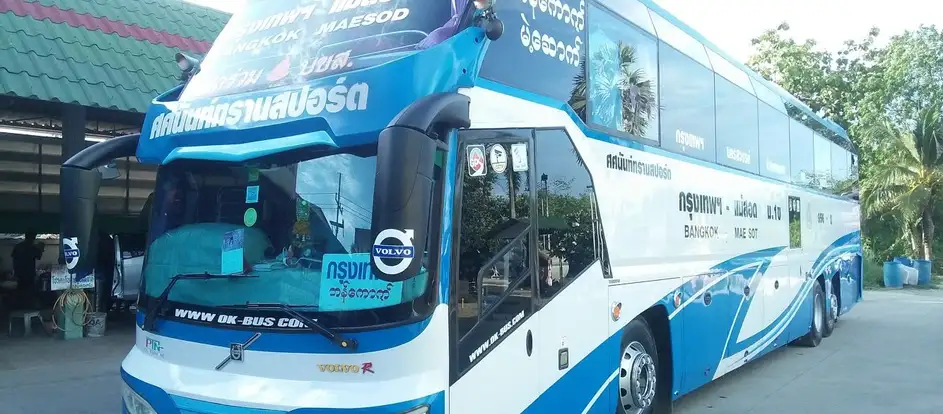 Sasanun Transport llevar a los pasajeros a su destino de viaje