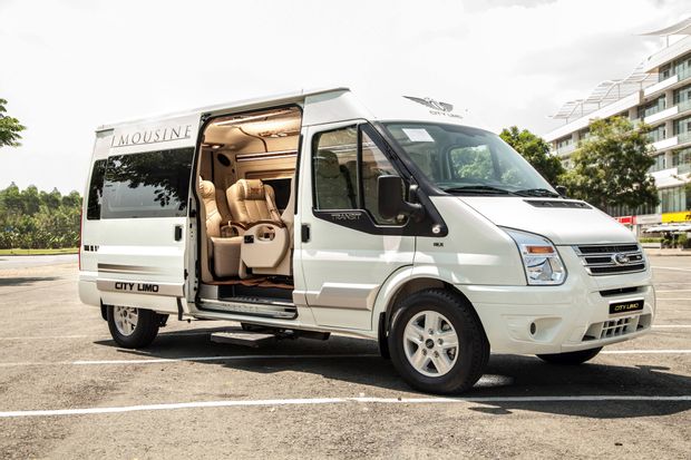 Luxury Minivan by Sapaco_2