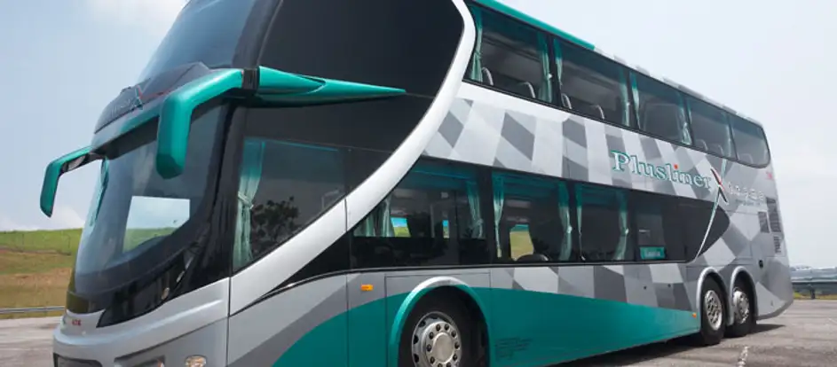 Plusliner bringing passengers to their travel destination