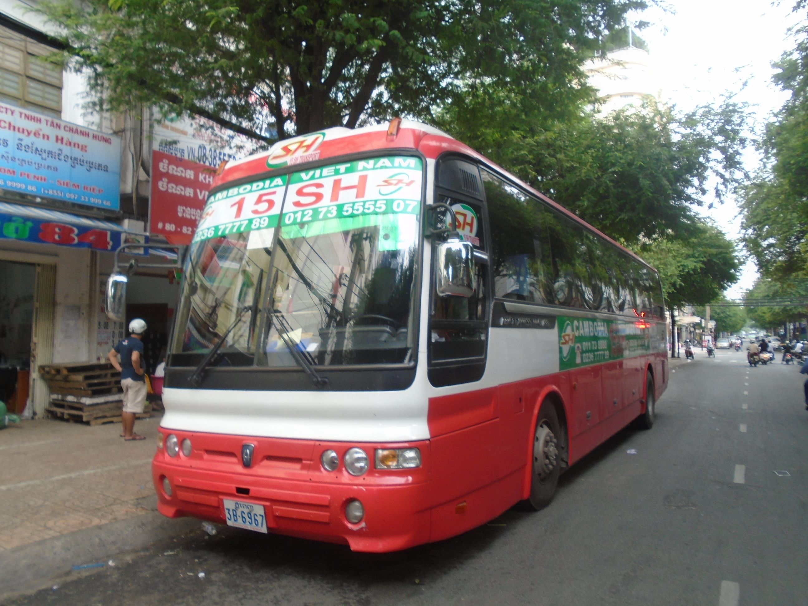 Economy Bus 
