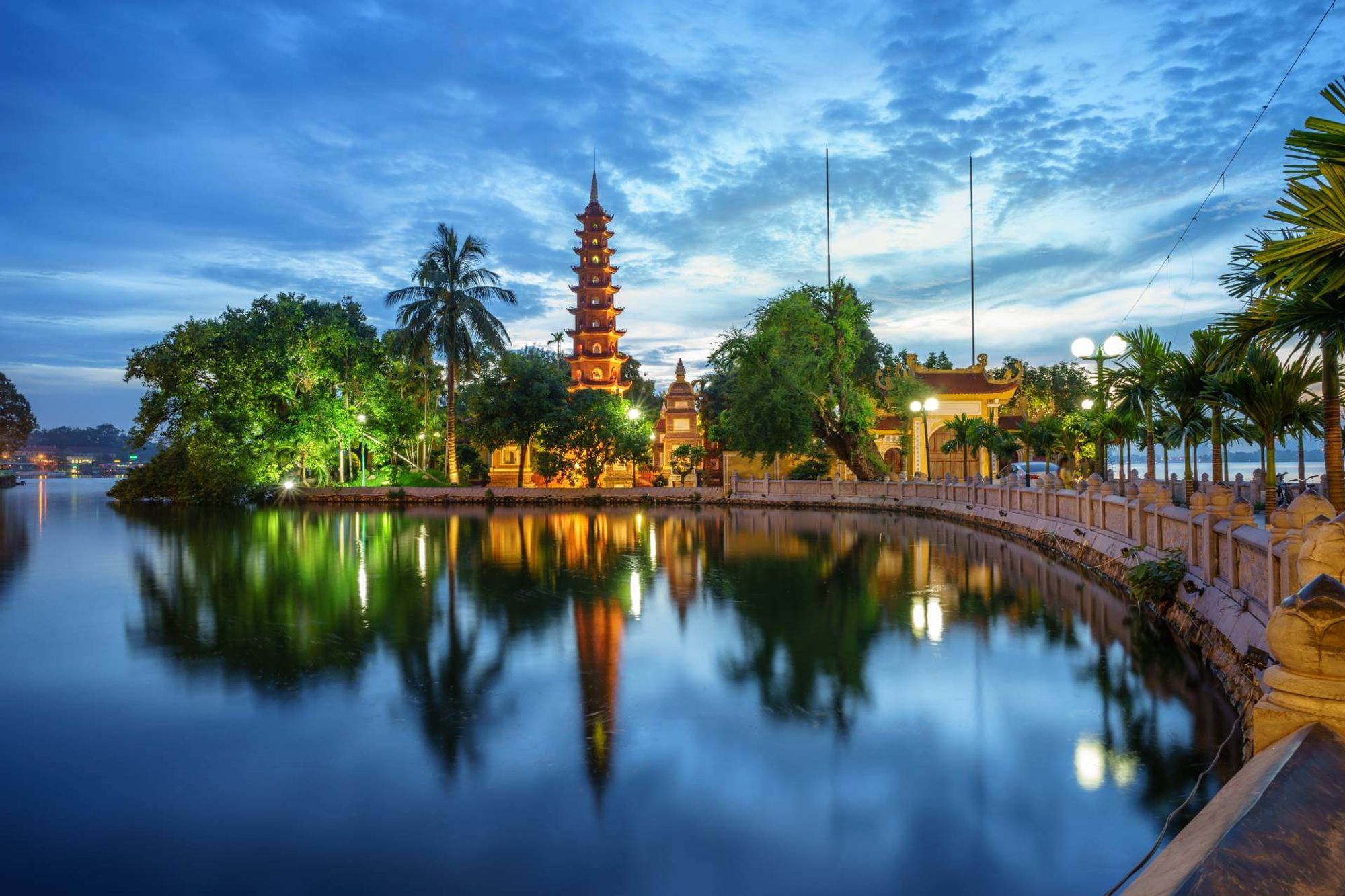 34 Vo Chi Cong estación dentro de Hanoi, Vietnam