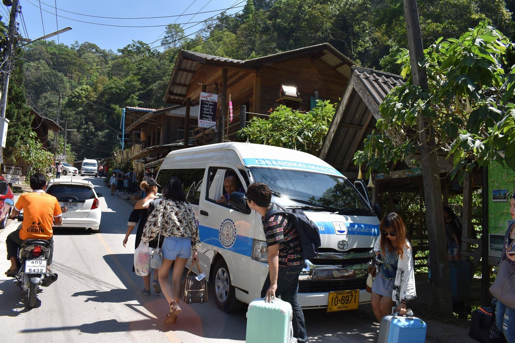 Chiang Mai Mass Transport Minivan Tickets And Online Bookings