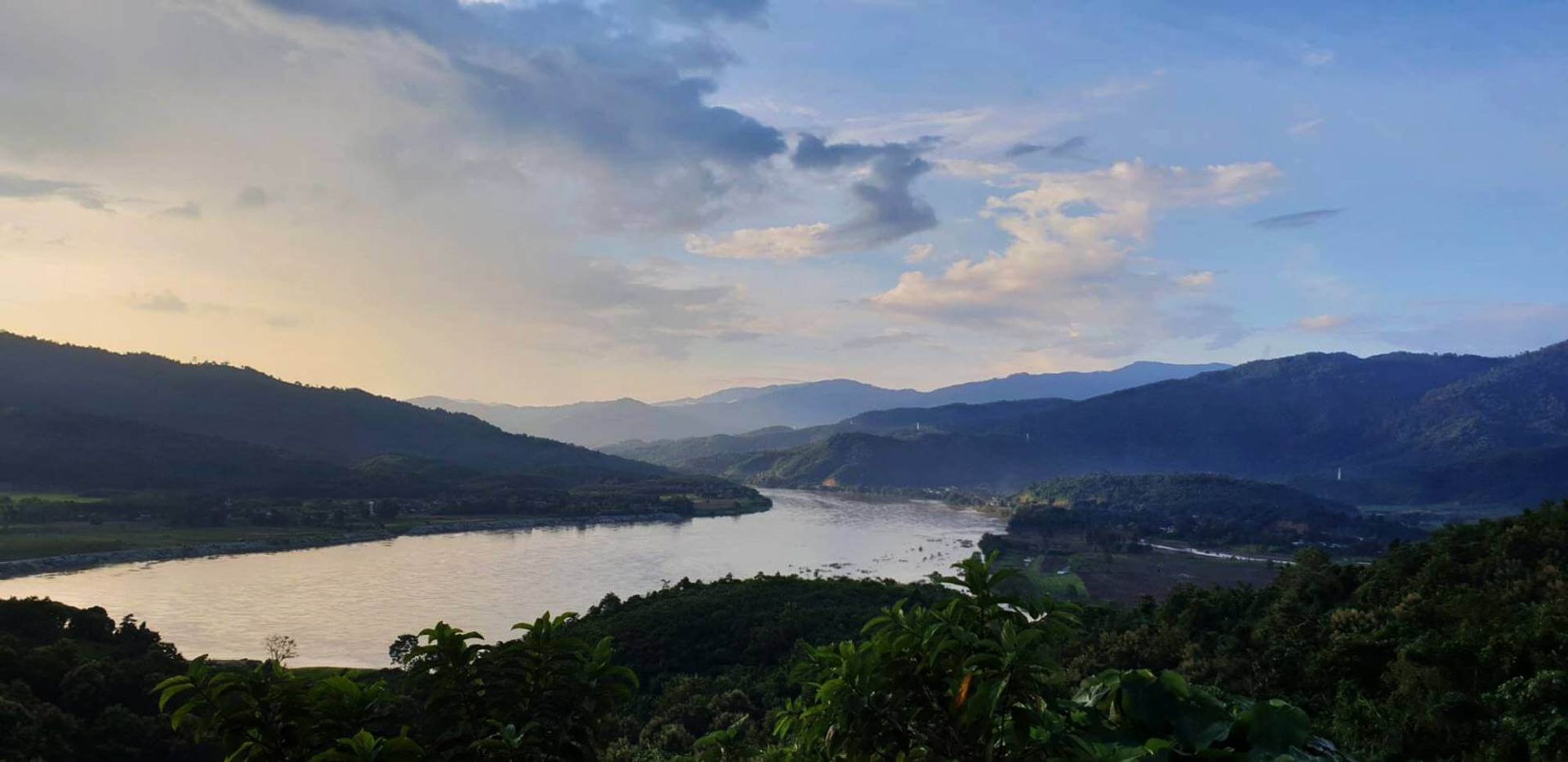 Thai - Lao Friendship Bridge No.4 駅内 Chiang Khong, Thailand