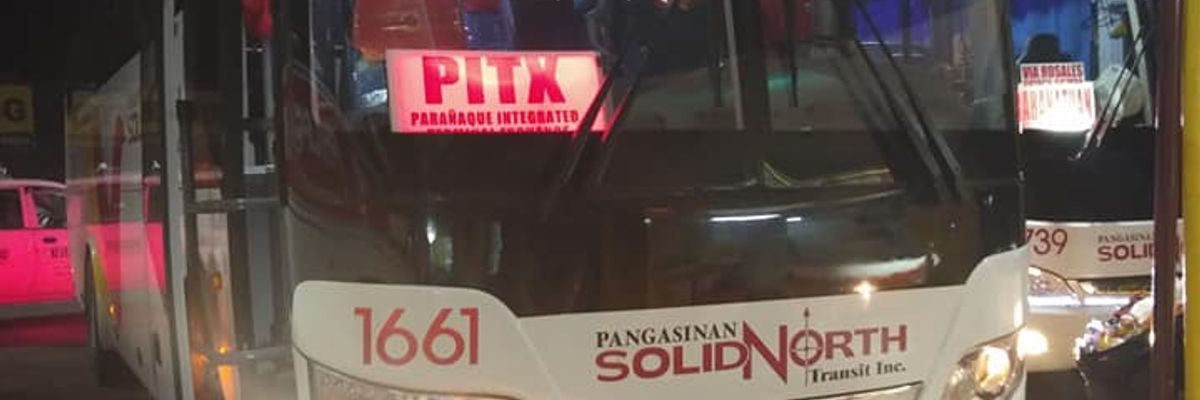 Pangasinan Solid North Transit Fahrgäste werden an ihr Ziel gebracht