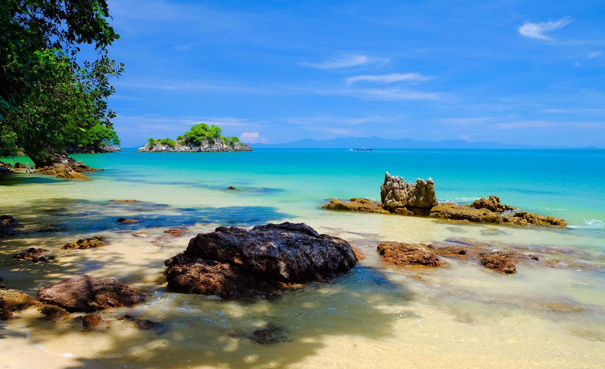 Koh Phayam Pier 이내의 역 Koh Phayam, Thailand