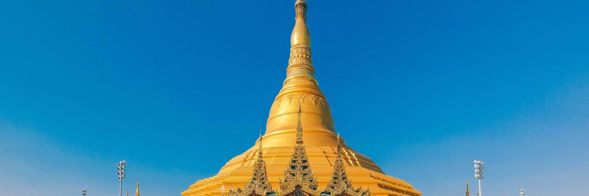 Een mooi uitzicht vanuit centraal Naypyitaw-mobile