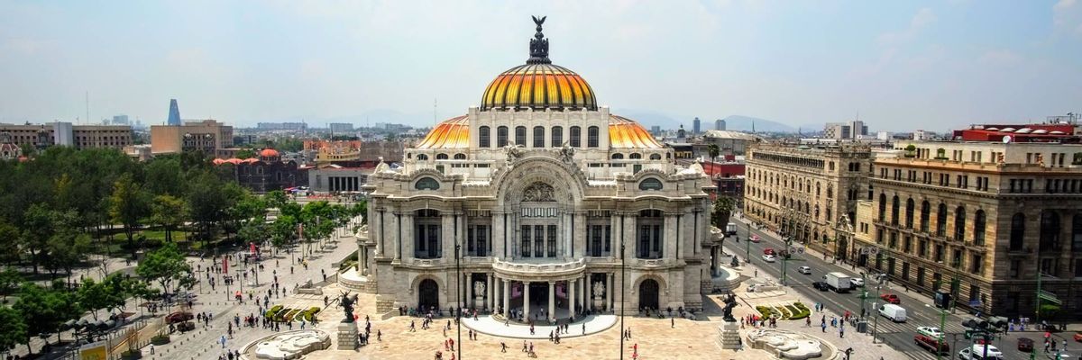 A beautiful view from within central Mexico City