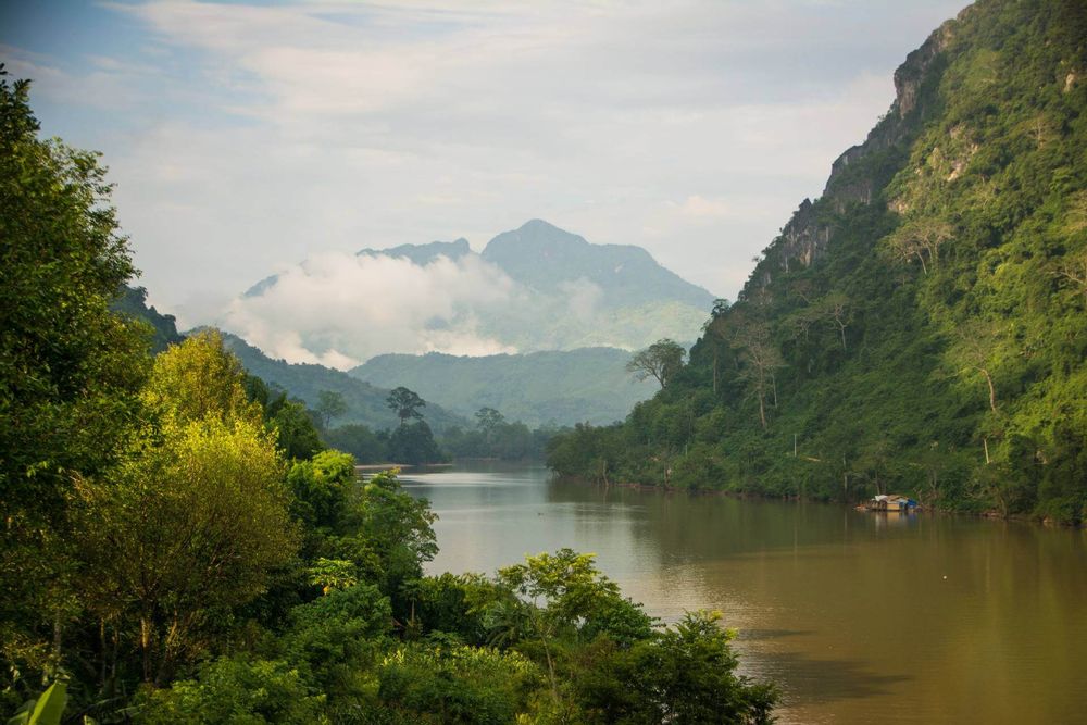 Luang Prabang to Nong Khiaw - minivan tickets from US$12