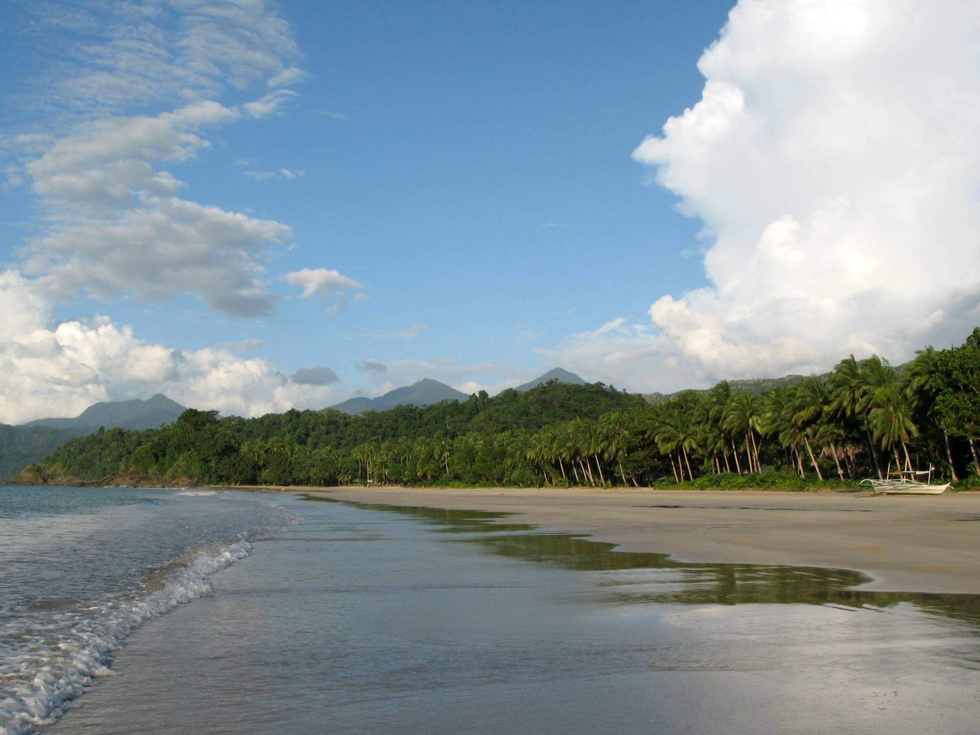 Завораживающий фон центральной станции Sabang, Palawan