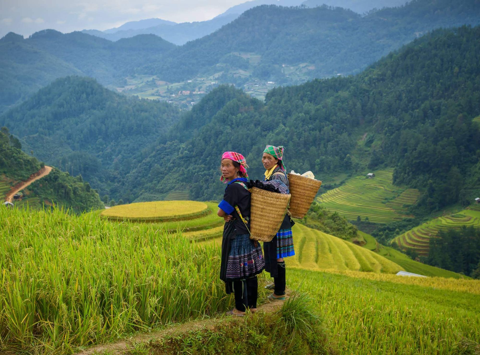 routes_hero-image-alt Banaue