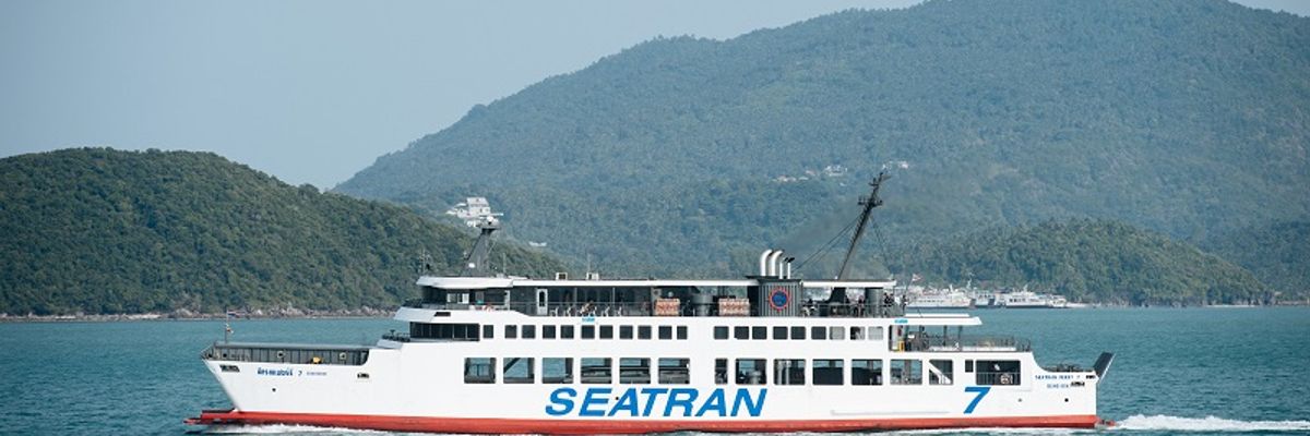 Seatran Ferry bringing passengers to their travel destination