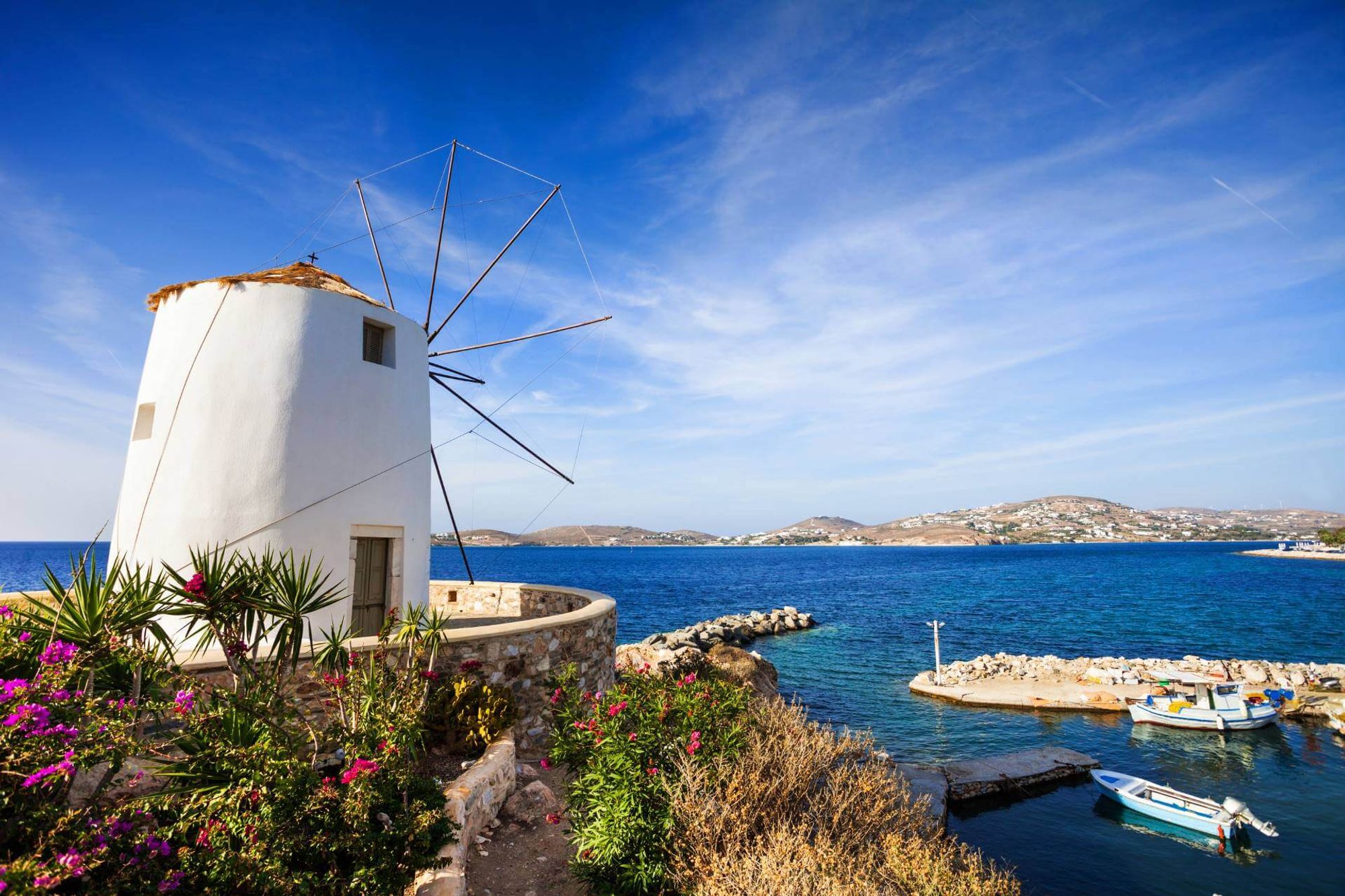 routes_hero-image-alt Paros