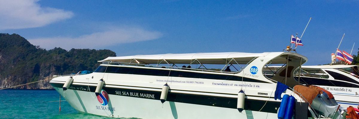 See Sea Blue Marine Fahrgäste werden an ihr Ziel gebracht