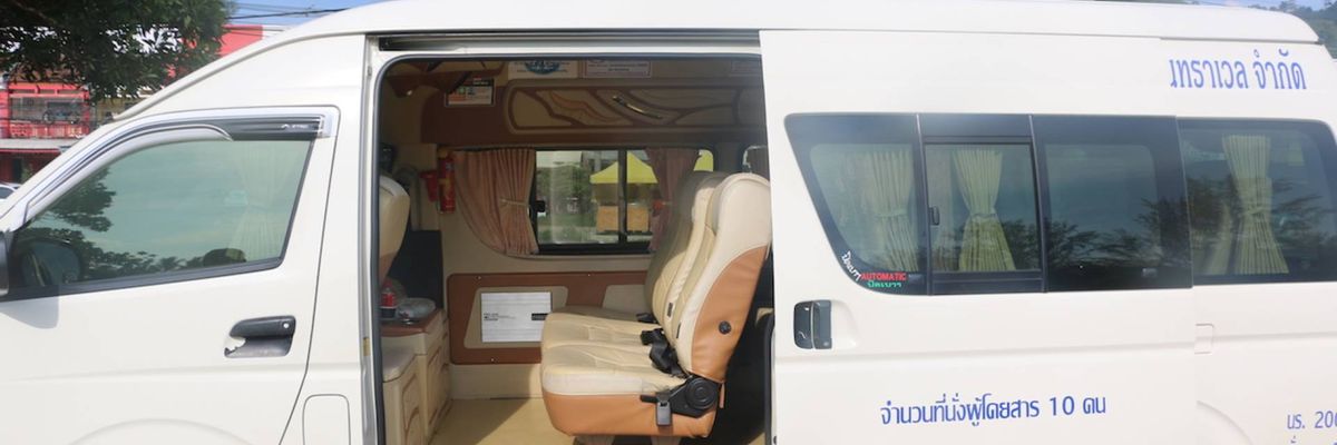 Green Andaman Travel bringing passengers to their travel destination