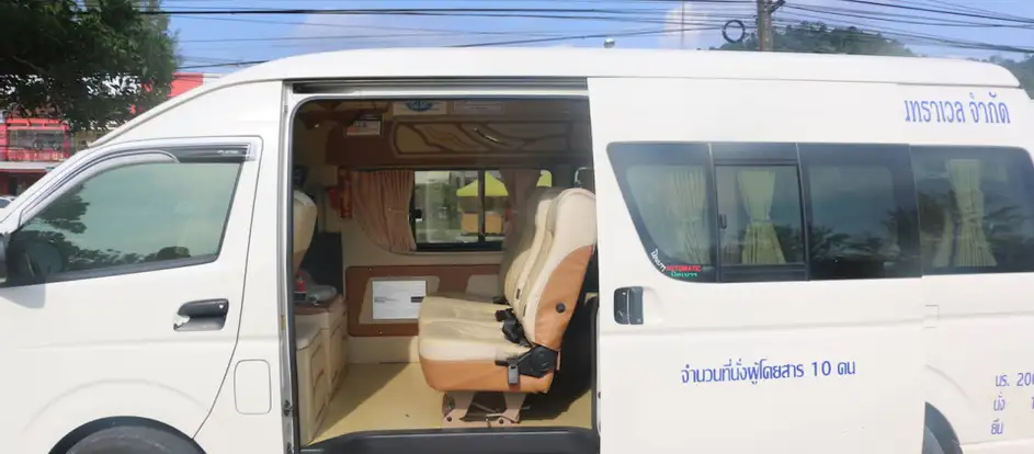 Green Andaman Travel bringing passengers to their travel destination