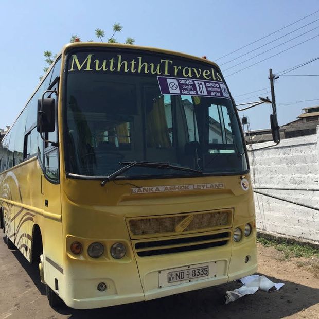 Touristenbus Mit Muthu Fahrt Von Colombo Nach Jaffna Bookaway