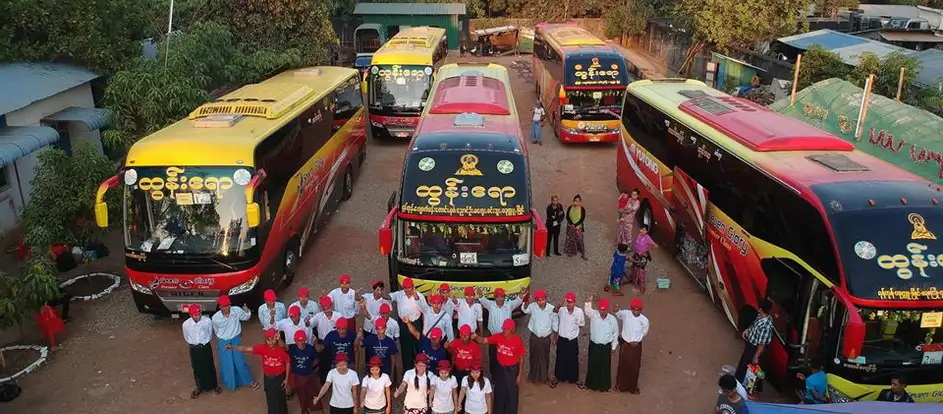 Tun Ayar bringing passengers to their travel destination