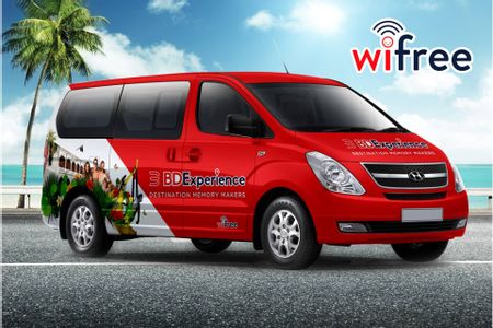 Shuttle minivan 