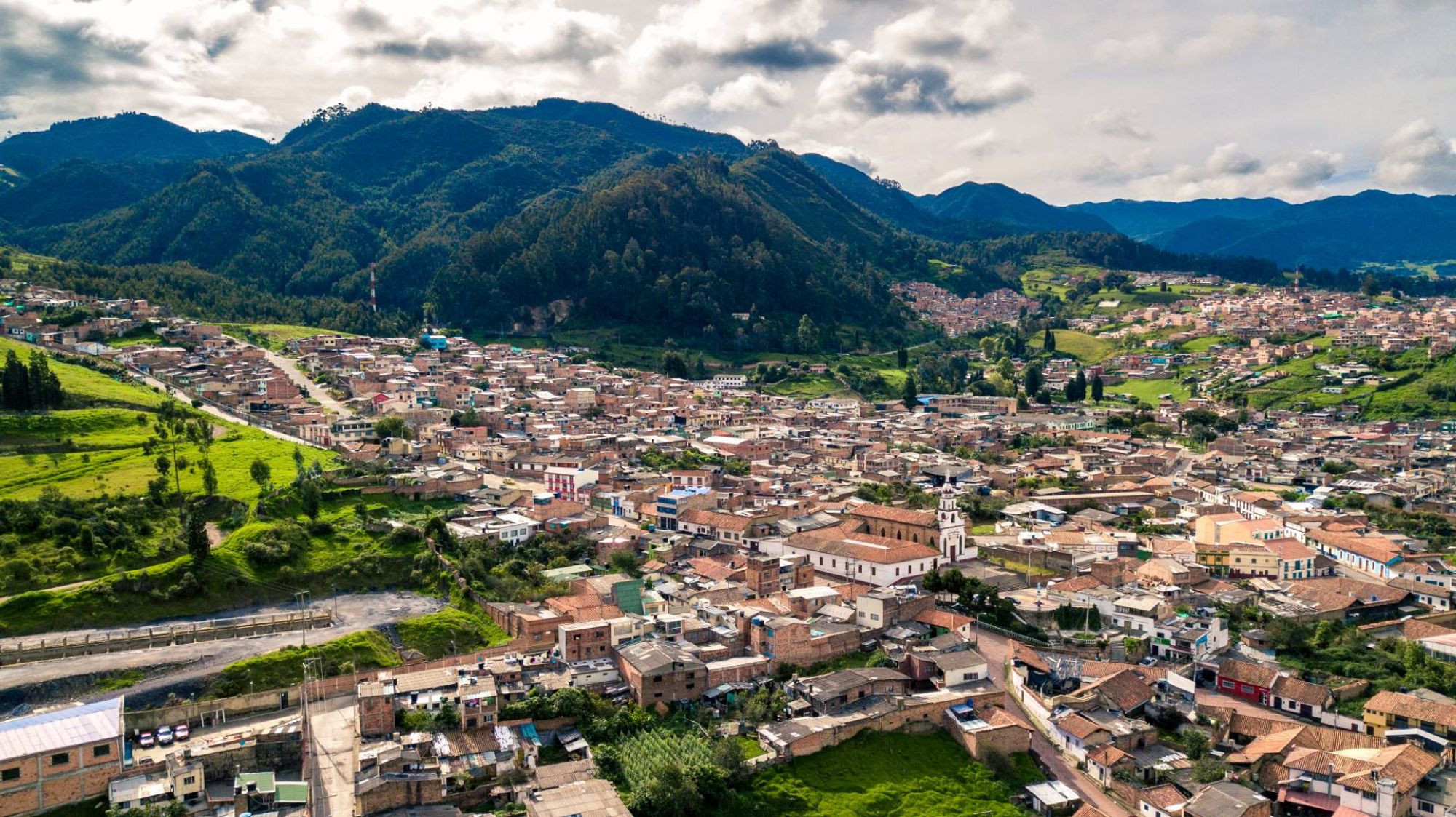 Zipaquira - Any hotel estação dentro de Zipaquira, Colombia