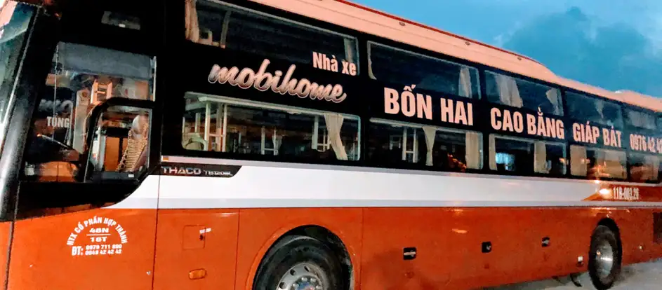 Bon Hai bringing passengers to their travel destination