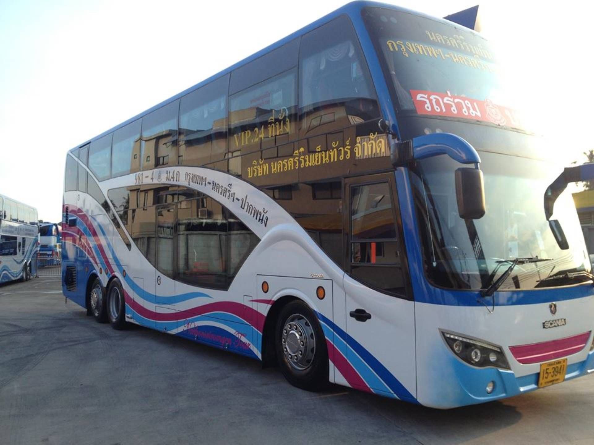 VIP 24 Seats Bus 