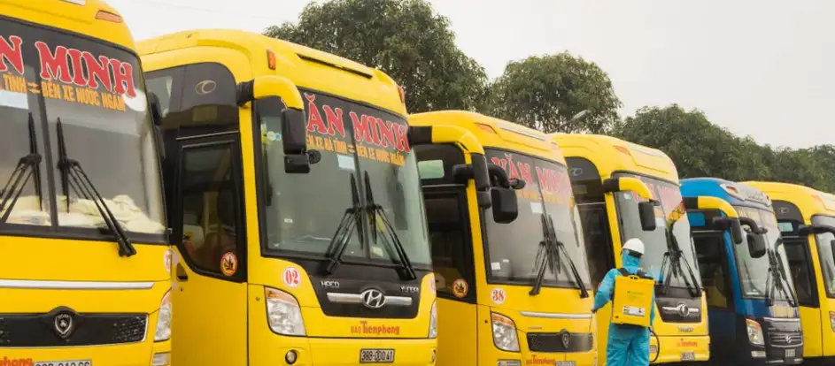 Van Minh bringing passengers to their travel destination