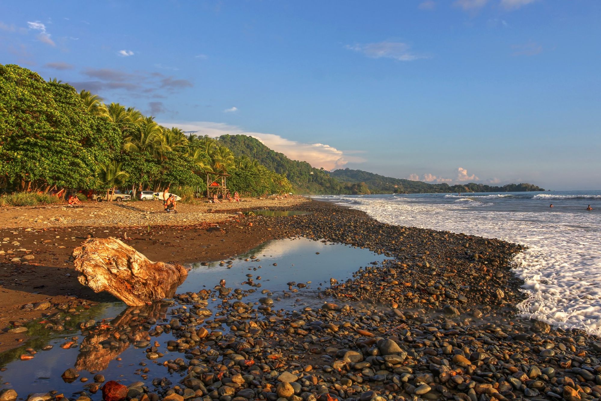 Frente de Plaza Domi nhà ga trong khoảng Dominical, Costa Rica