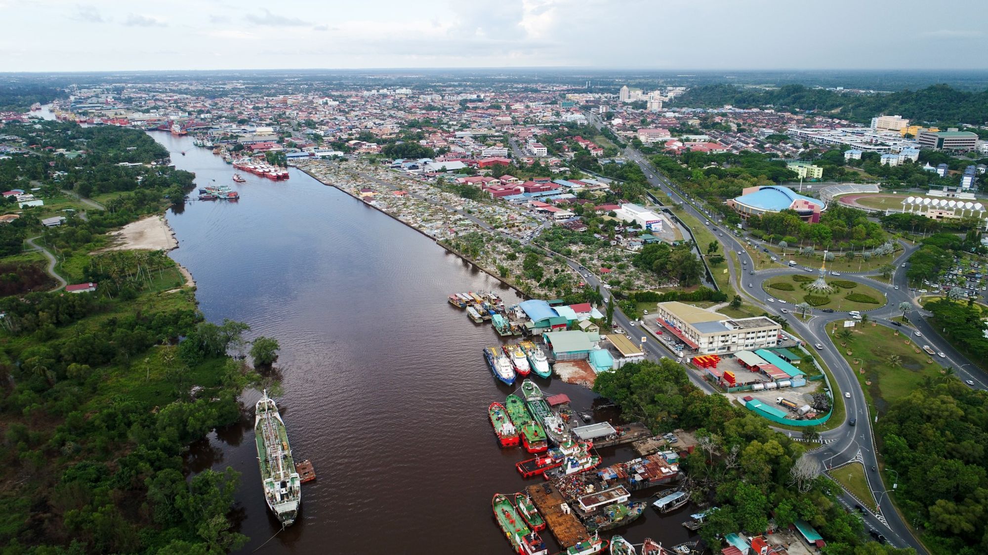 Miri Airport (MYY) станция в пределах Miri, Malaysia