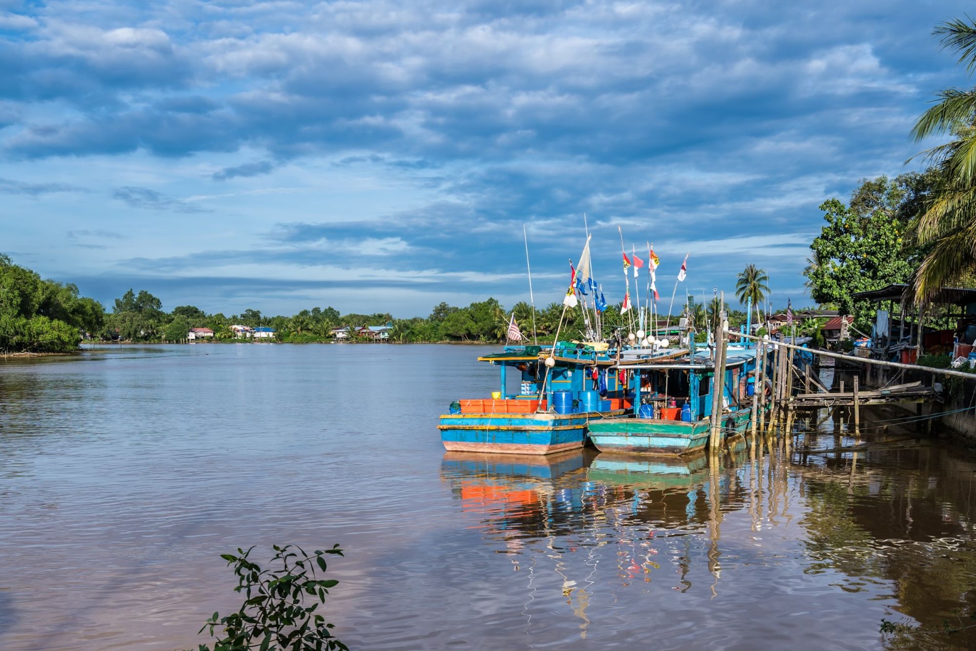 Bus Stand Mukah nhà ga trong khoảng Mukah, Malaysia