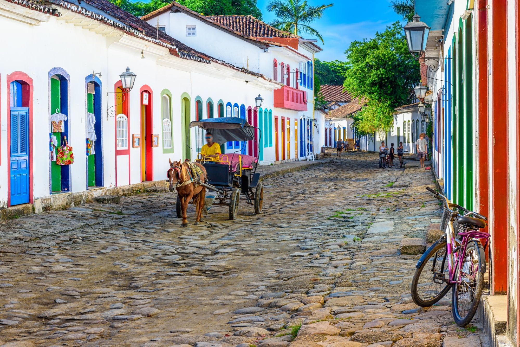 Eine bezaubernde Szenerie vom Zentrum aus Paraty