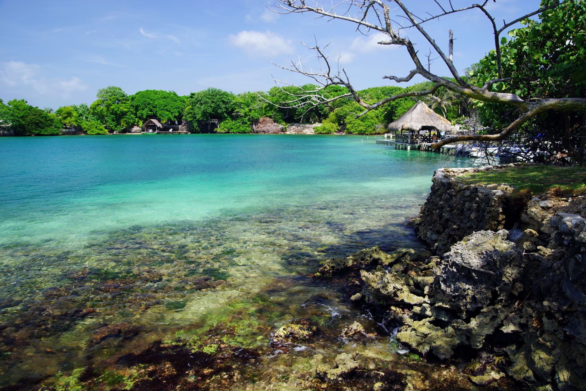 Eine bezaubernde Szenerie vom Zentrum aus Isla Grande, Rosario Islands