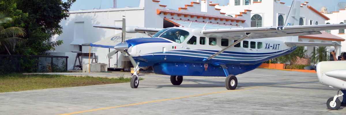 Flights Cancun bringing passengers to their travel destination