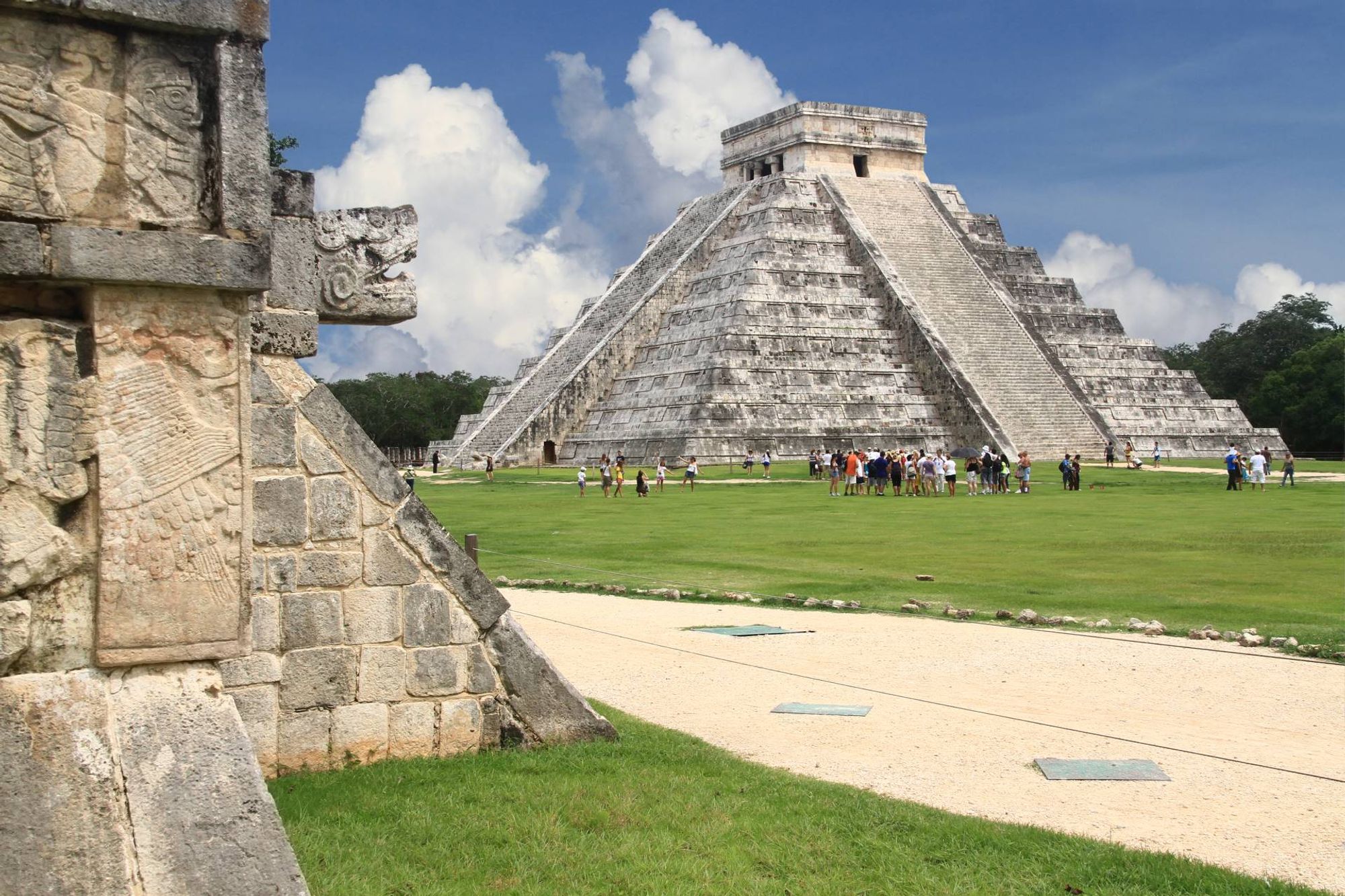 Chichen Itza Park станция в пределах Chichen Itza, Mexico