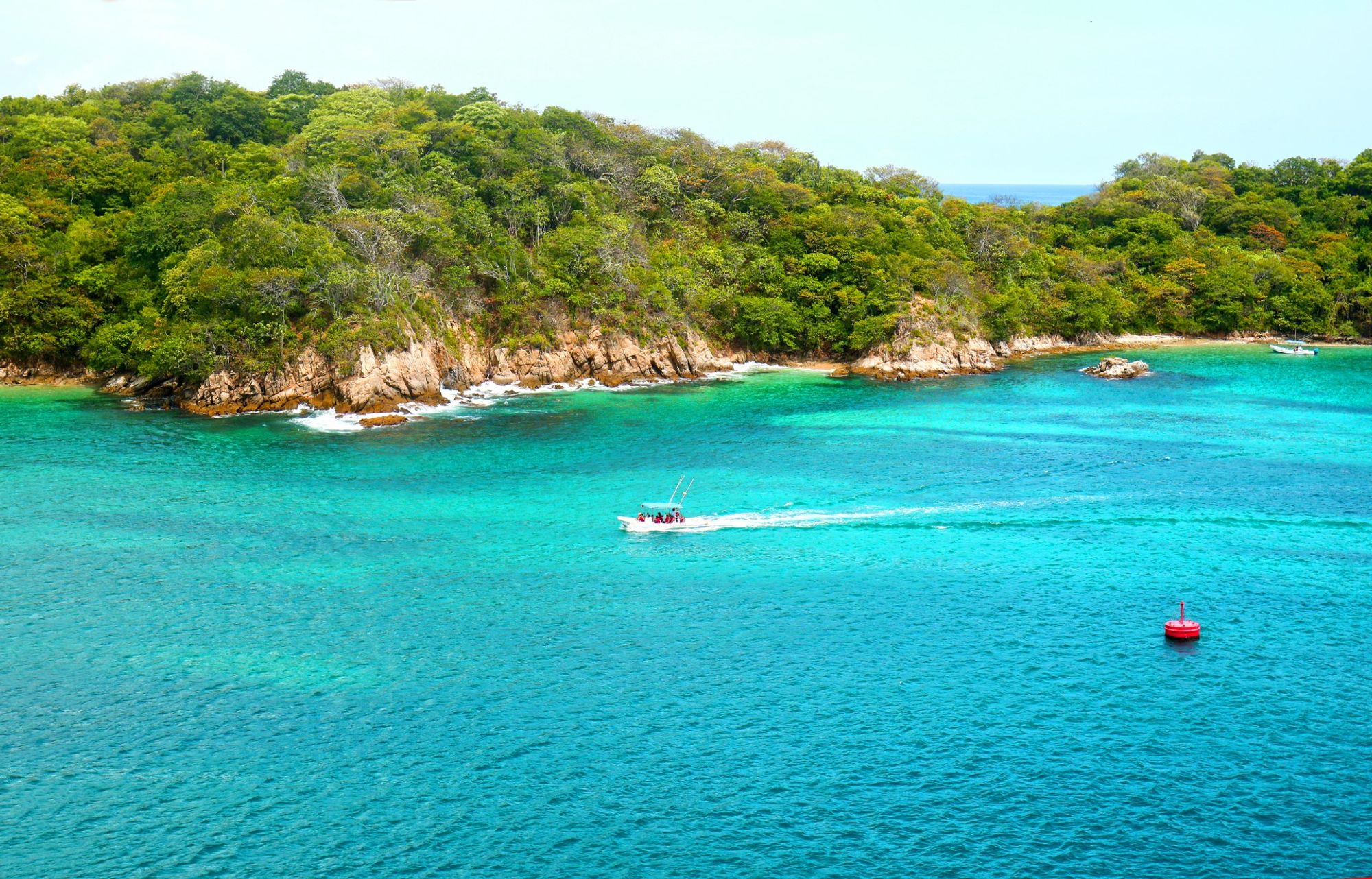 A captivating backdrop of central Santa Maria Huatulco