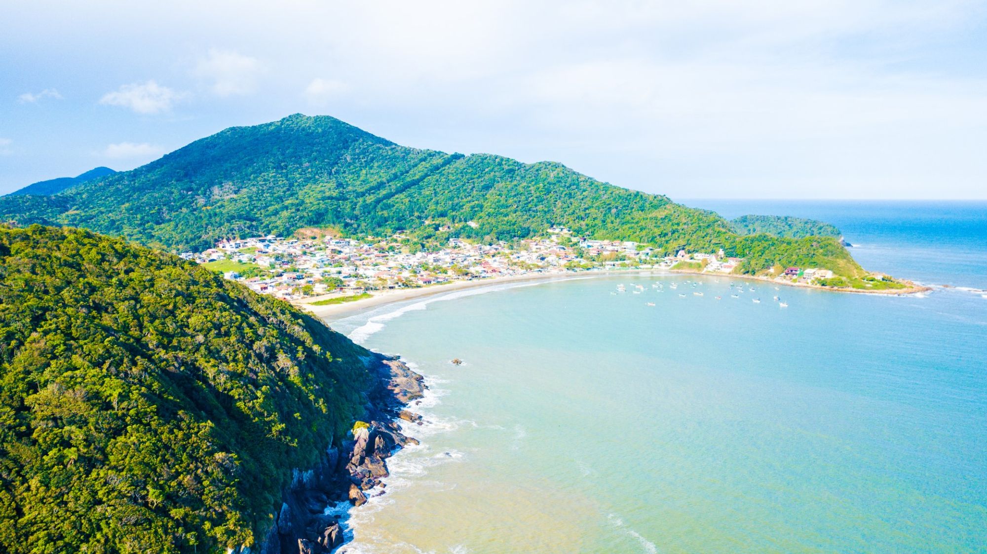 Navegantes - Any hotel nhà ga trong khoảng Navegantes, Brazil