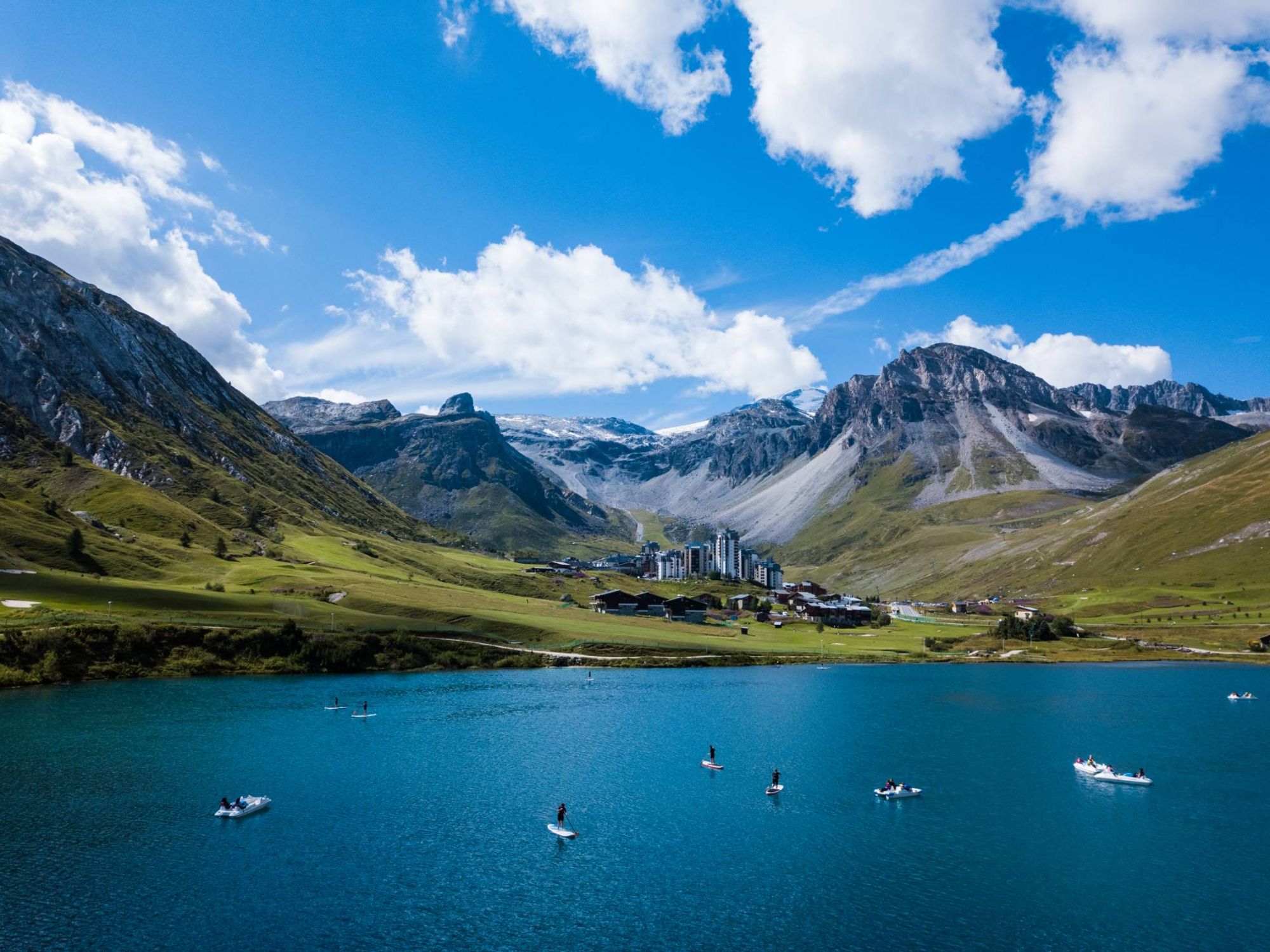 Tignes - Any hotel 駅内 Tignes, France