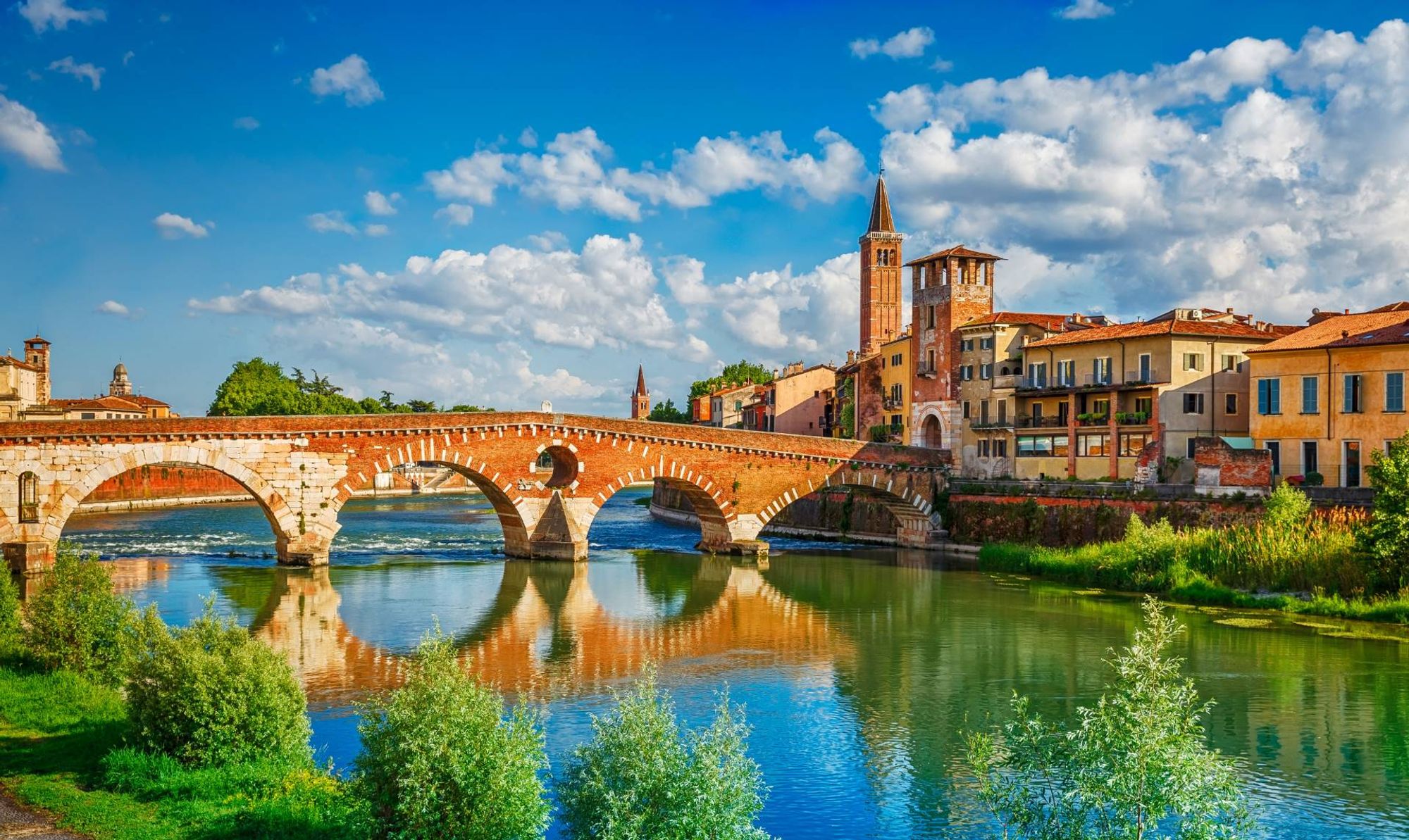 Verona - Any hotel станция в пределах Verona, Italy