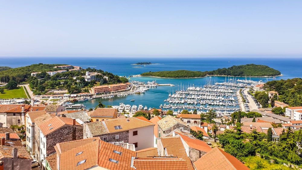 Rovinj to Vrsar Bus €6 | Standard VIP & More