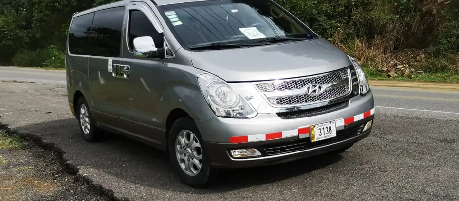 Transportes Varela Monteverde CR доставка пассажиров к месту назначения их путешествия