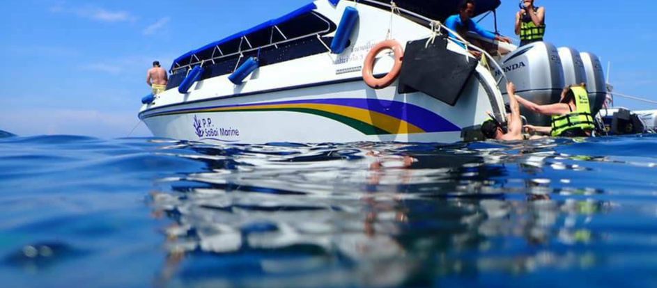 PP Sabai Marine bringing passengers to their travel destination