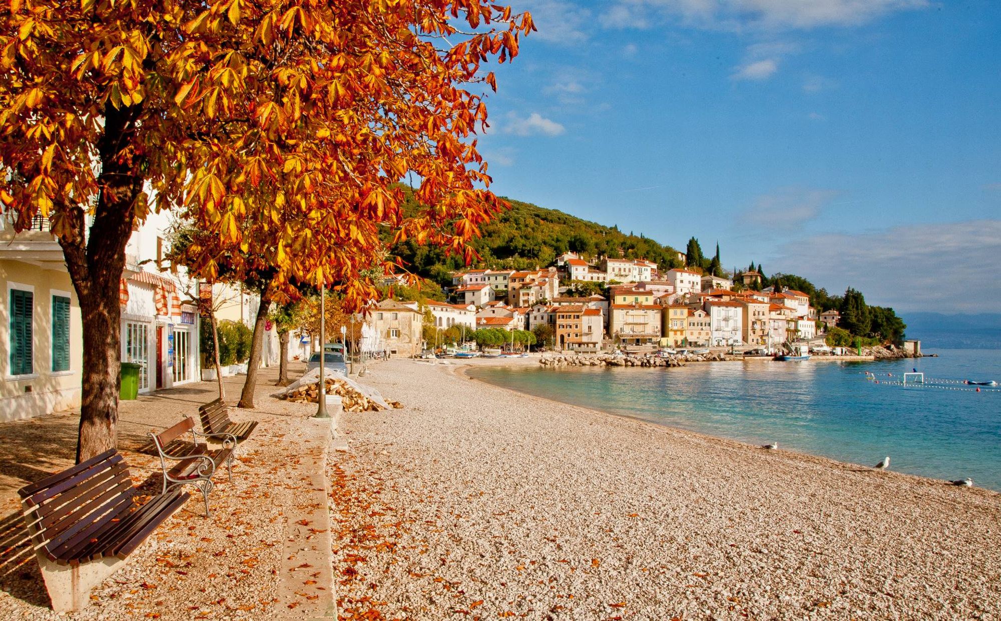 A captivating backdrop of central Moscenicka Draga