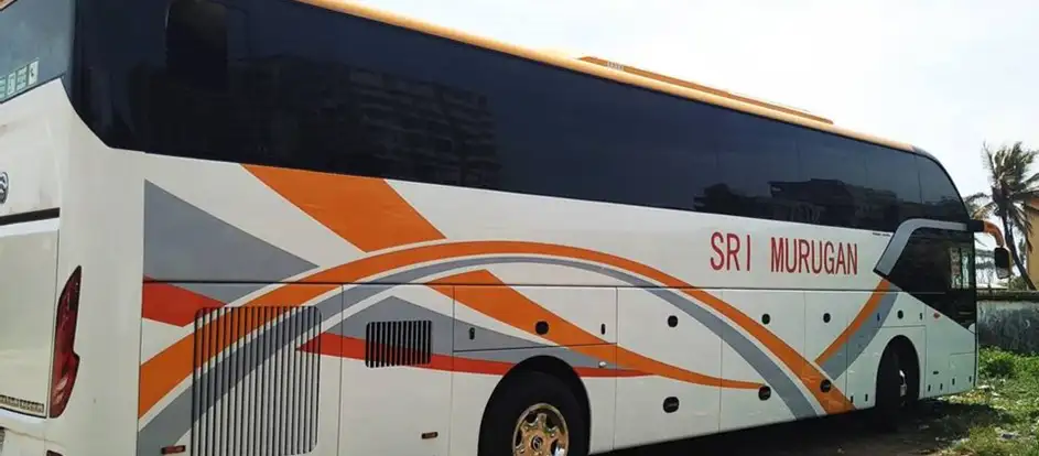 Sri Murugan Travels bringing passengers to their travel destination