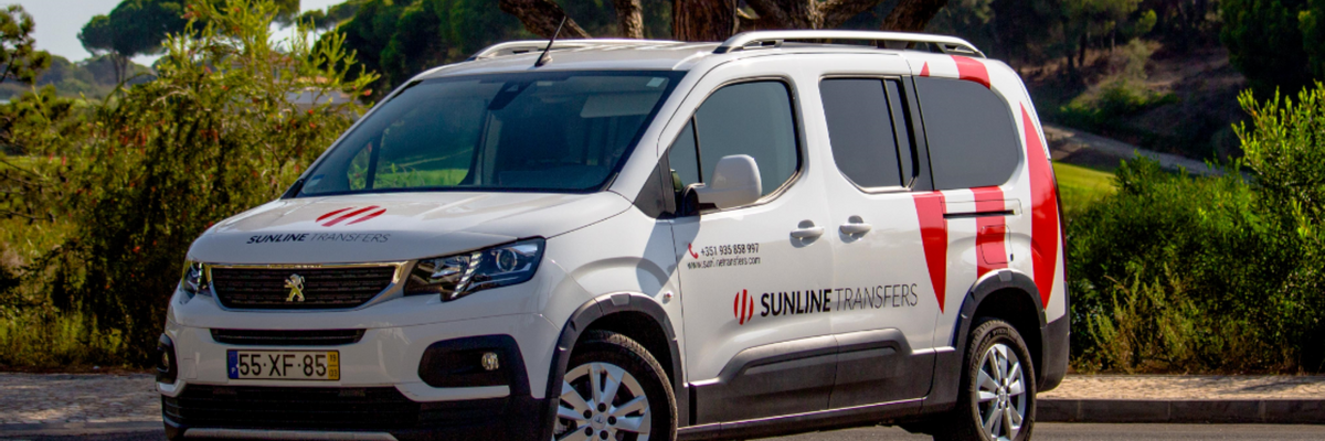 Sunline Transfers bringing passengers to their travel destination