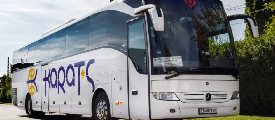 Karat-S bringing passengers to their travel destination