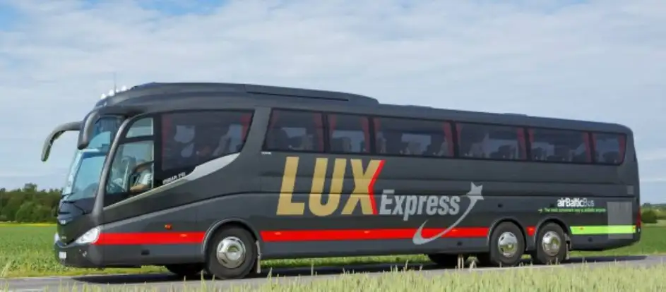 Lux Express Fahrgäste werden an ihr Ziel gebracht